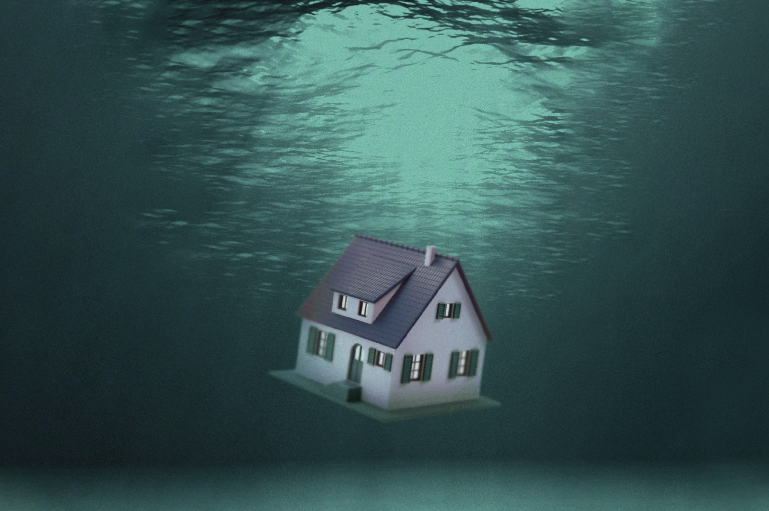 House under water MAY 24, 2022 BY DELLA NAKAMOTO