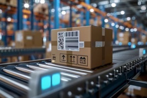 smart packaging into the warehouse workflow, Cardboard box tags and QR codes for efficient tracking