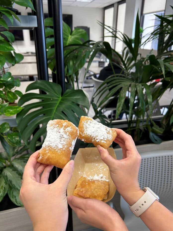 this is a picture of cafe Nola beignets