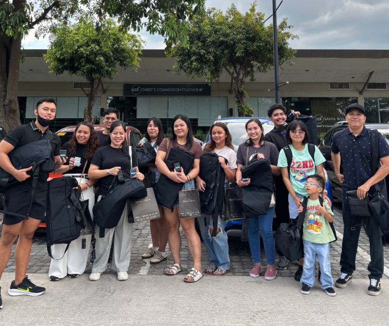 this is a photo of Atlas BSG team having lunch!
