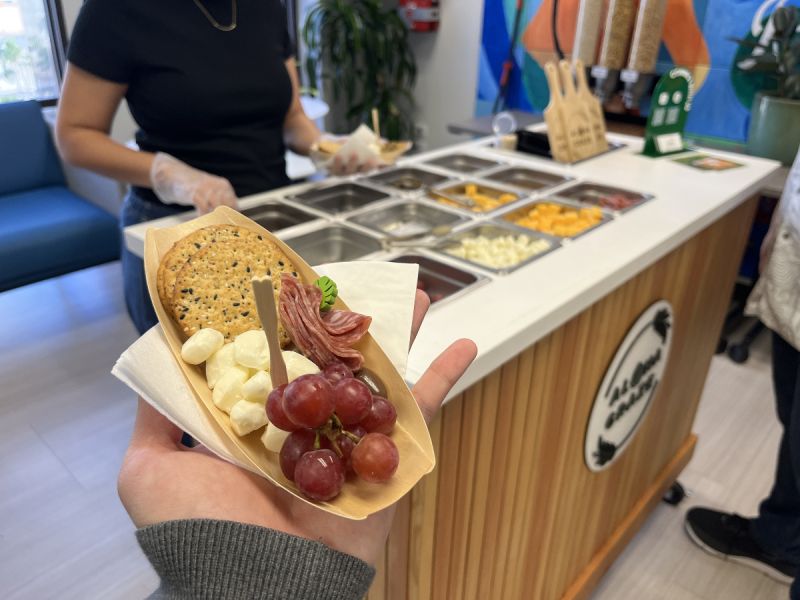 this is a photo of catering from Aloha Graze!